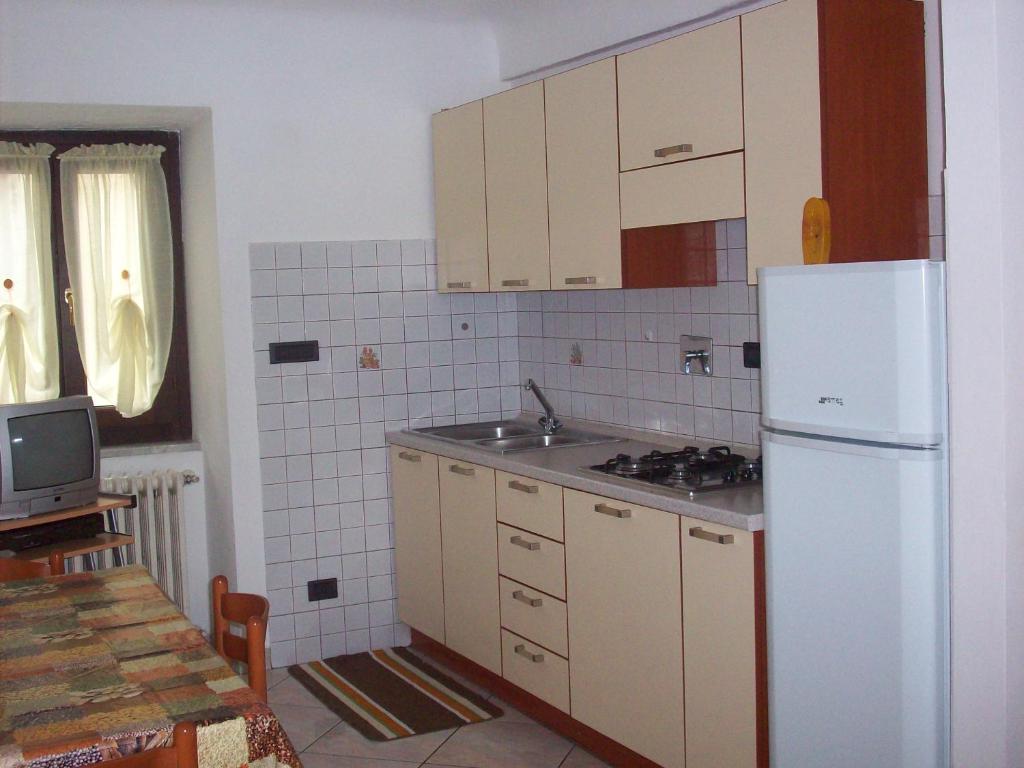 La Ghiacciaia Aparthotel Verzuolo Phòng bức ảnh